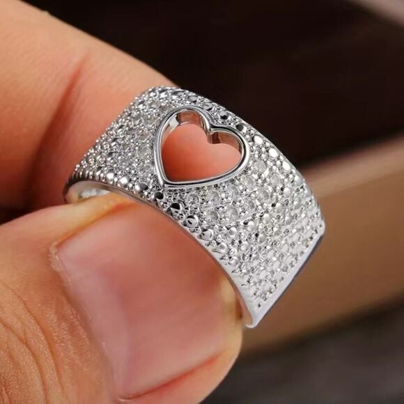 Titanium Ring with Hollowed Heart and Inlaid Zirconia Fashion Accessory - Picture 3 of 7